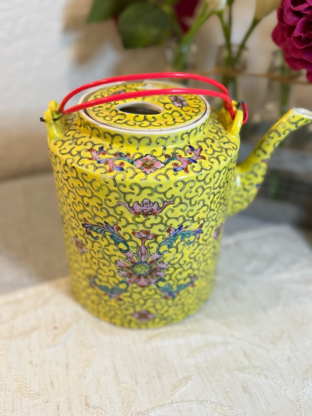 Vintage Chinese Jingdezhen Famille Jaune Dragon Travel Tea Set Wicker Basket 06 - Picture 2 of 16